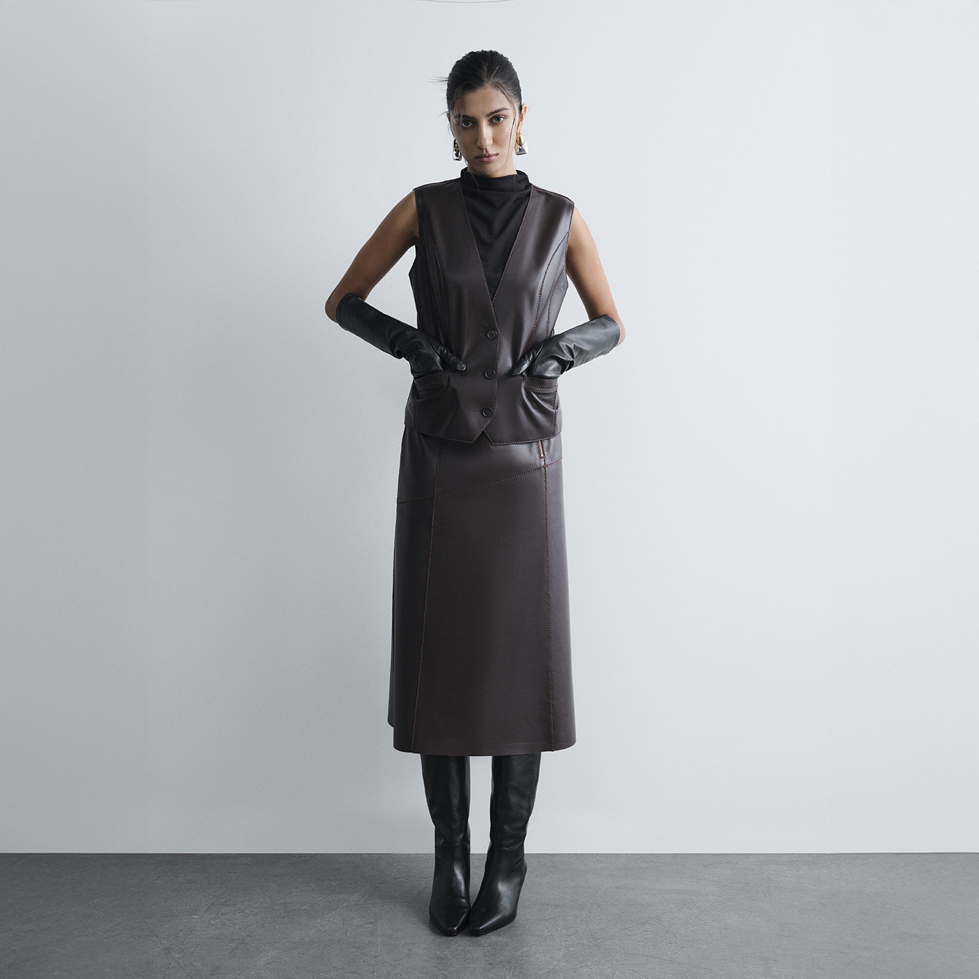 Kadın Koyu Kahve Deri Yelek