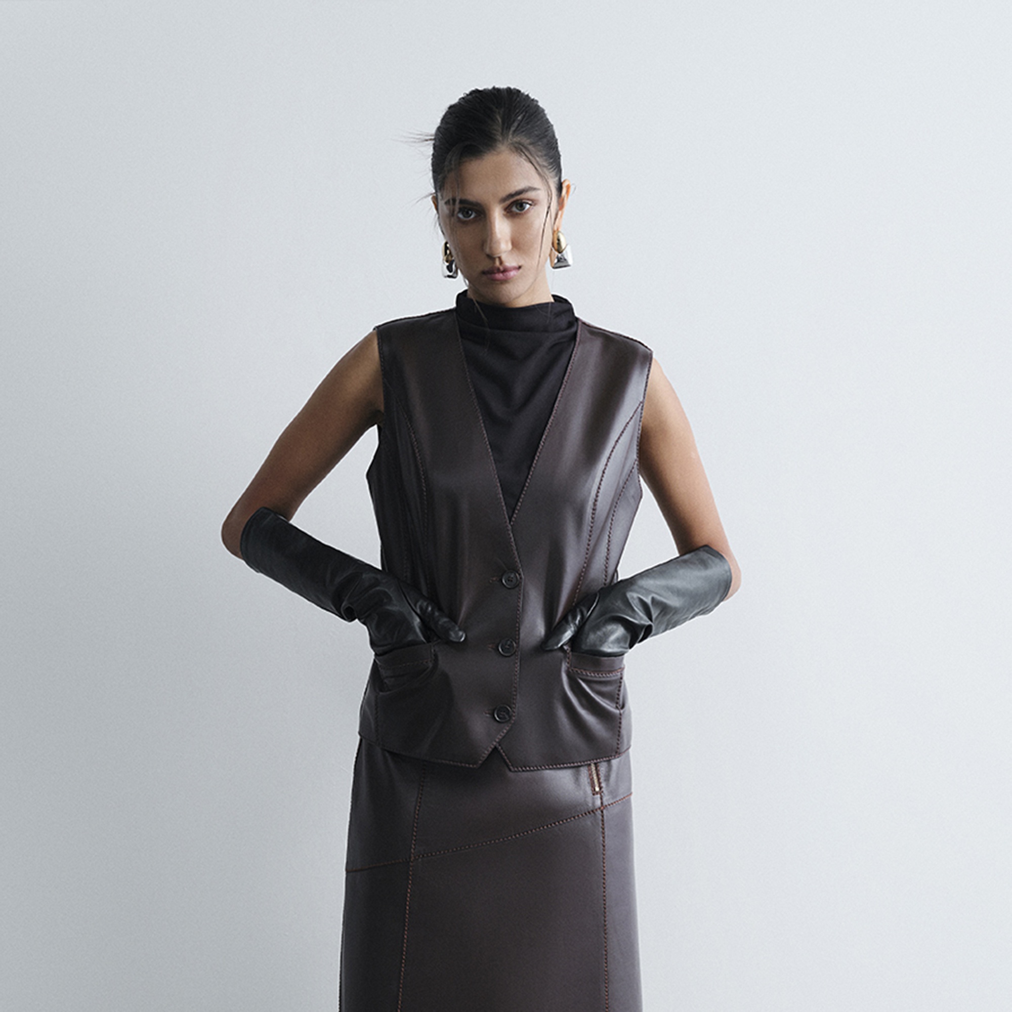 Kadın Koyu Kahve Deri Yelek