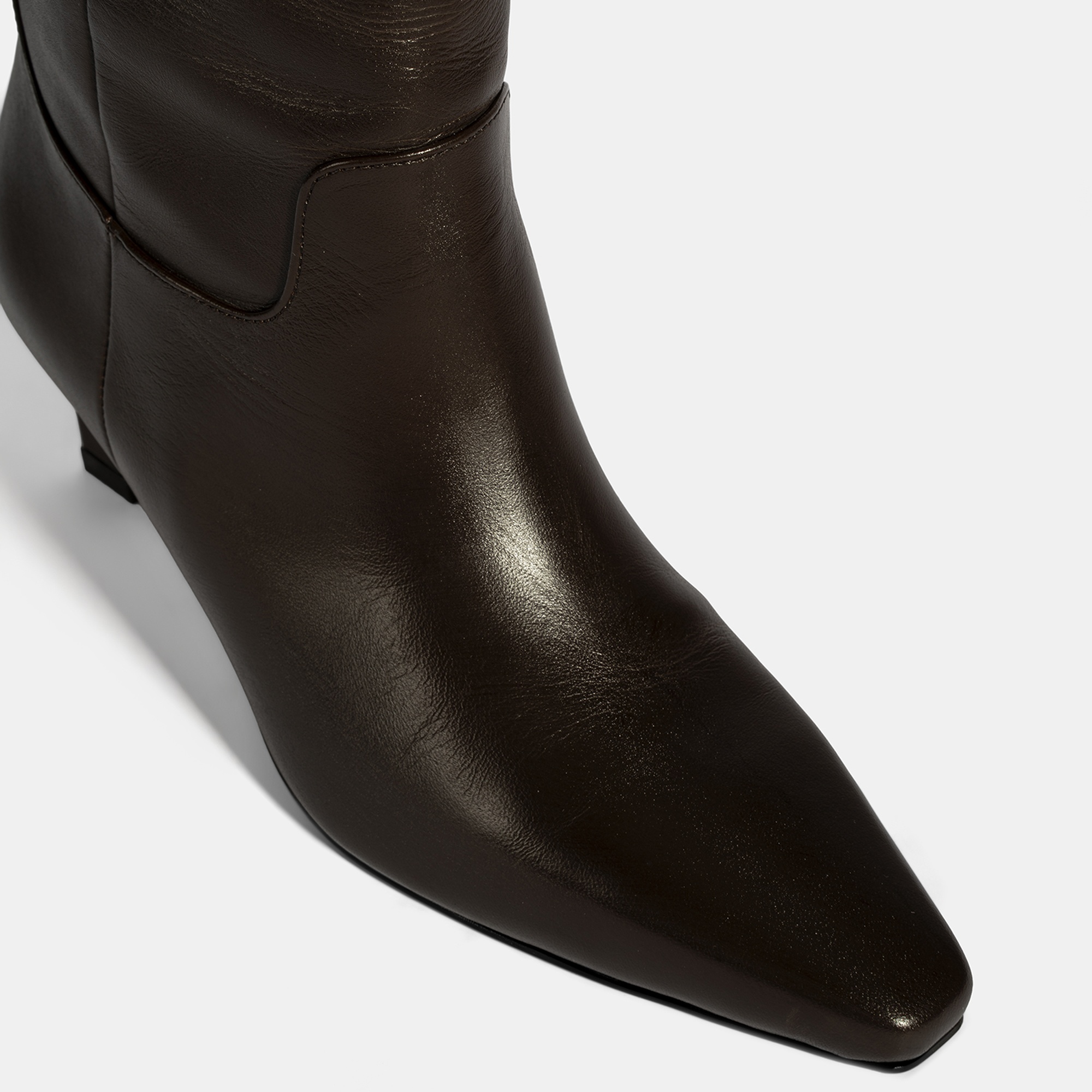 Kadın Kahve Topuklu Deri Çizme