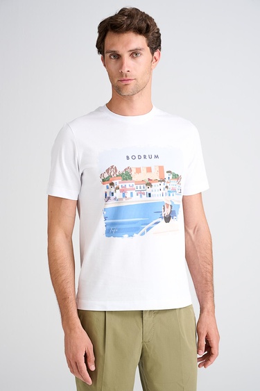  Erkek Beyaz Bodrum Desenli T-Shirt