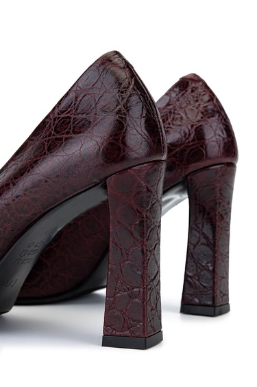  Tamer Tanca Kadın Bordo Rugan Topuklu Ayakkabı