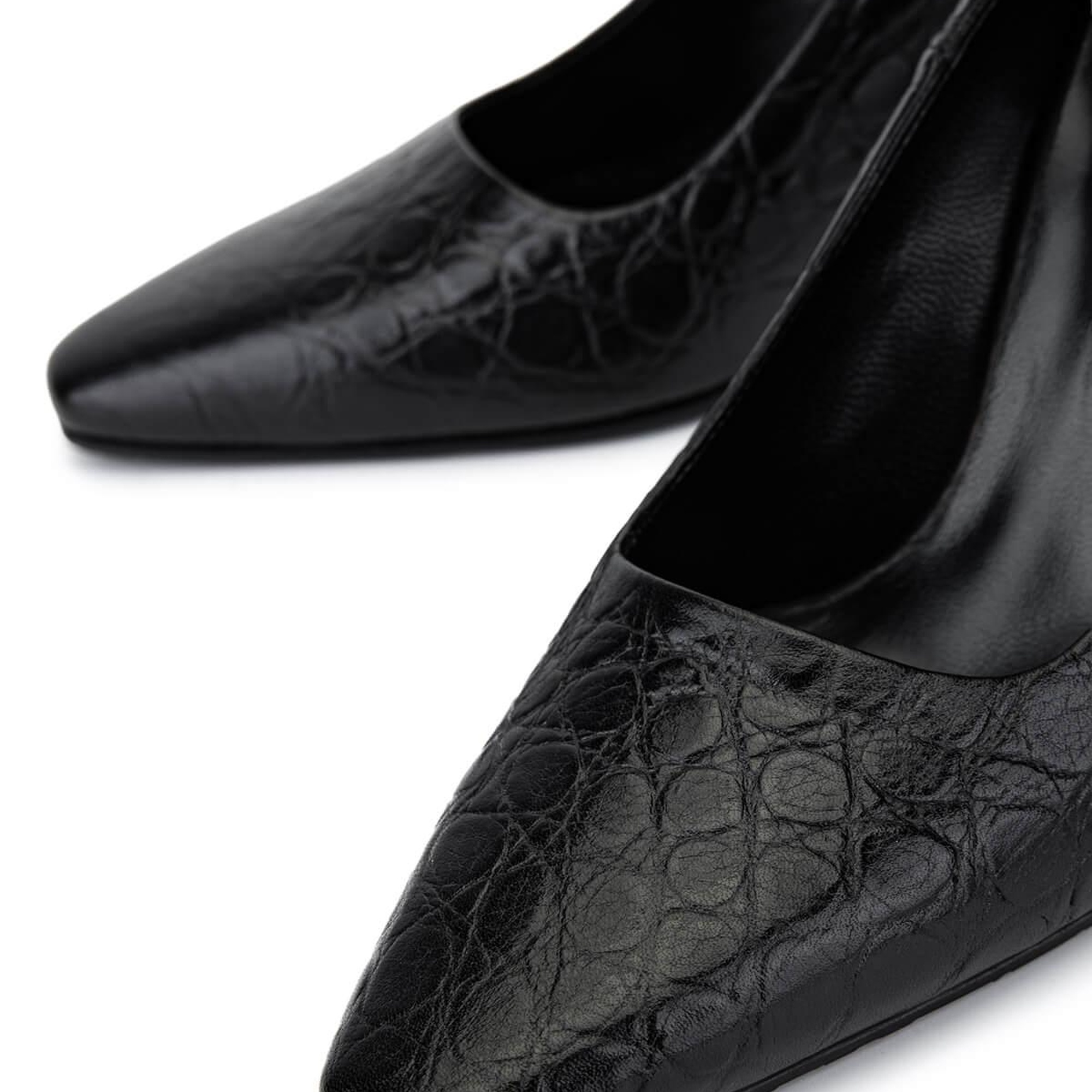 Tamer Tanca Kadın Siyah Rugan Topuklu Ayakkabı