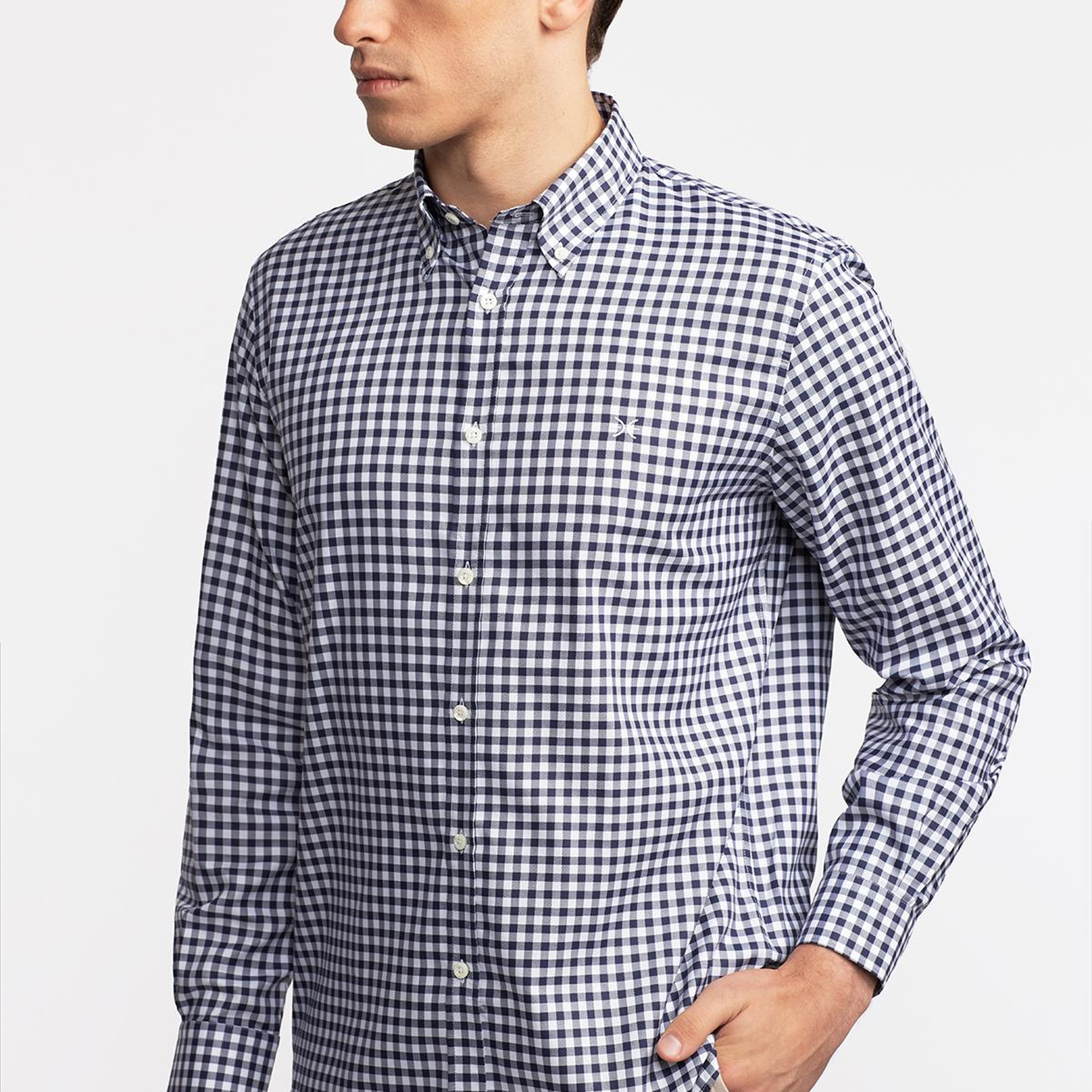 Erkek Siyah Cooper Fit Düğmeli Yaka Pötikareli Spor Gömlek