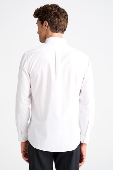  Erkek Beyaz Cooper Fit Non-Iron Düğmeli Yaka Spor Gömlek