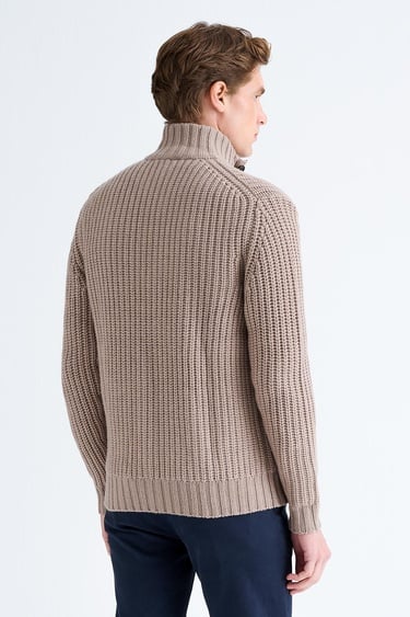  Erkek Gri Düğmeli Kaşmir Hırka