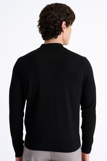  Erkek Siyah Yün Yarım Balıkçı Yaka Kazak