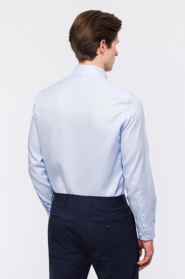  Erkek Açık Mavi Cooper Fit Düğmeli Yaka Klasik Gömlek