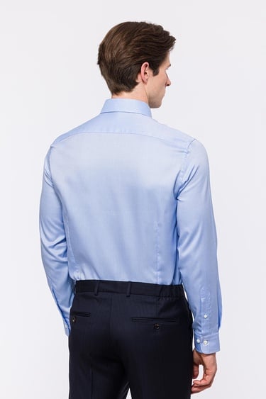  Erkek Koyu Mavi Oliver Fit Düğmeli Yaka Klasik Gömlek