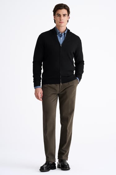  Erkek Siyah Extrafine Yün Fermuarlı Hırka