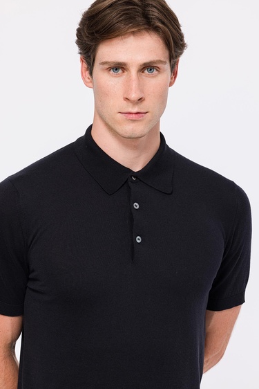 Erkek Siyah İpek Kısa Kollu Polo Yaka Kazak