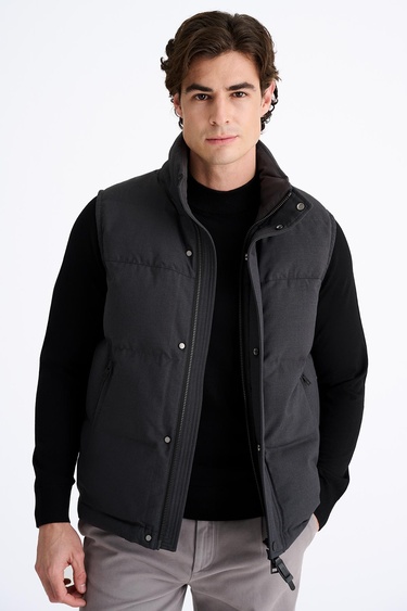  Erkek Siyah Şişme Yelek