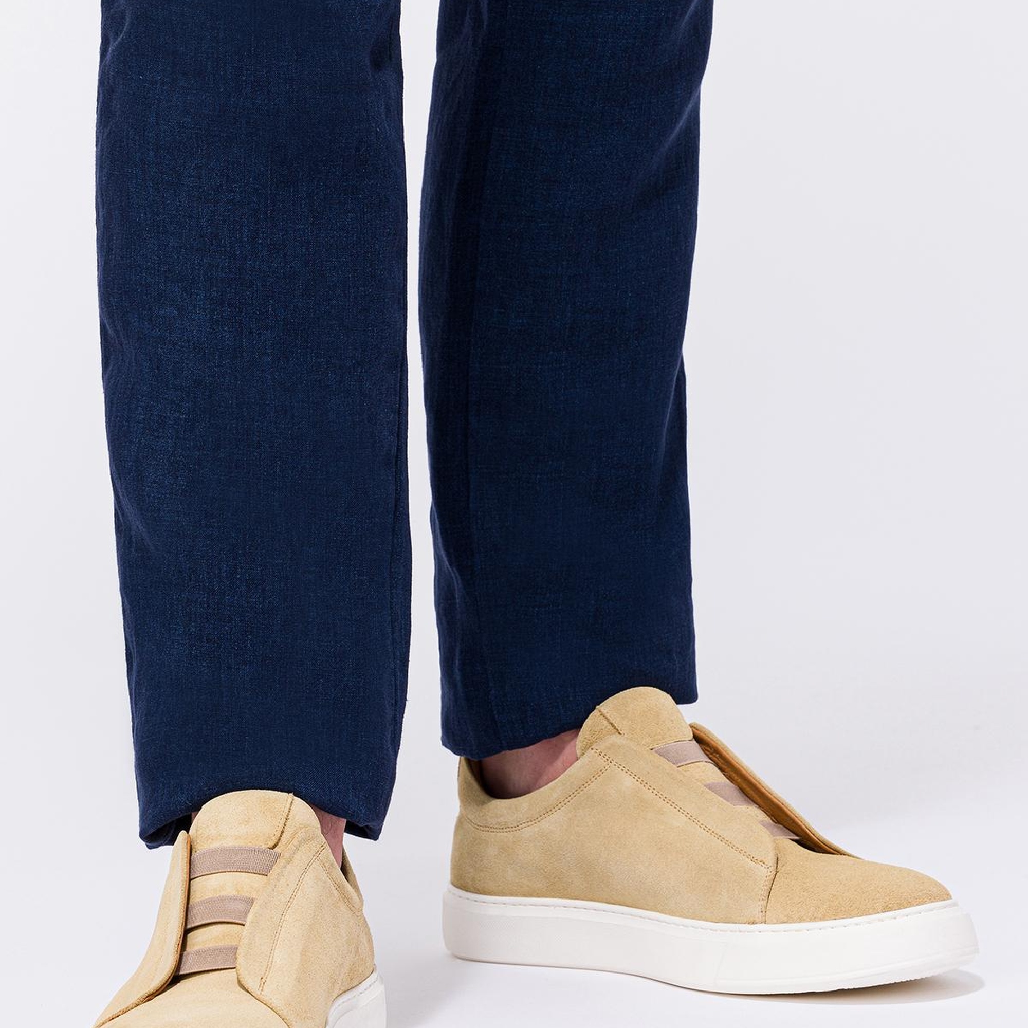 Erkek Bej Bağcıksız Süet Sneaker