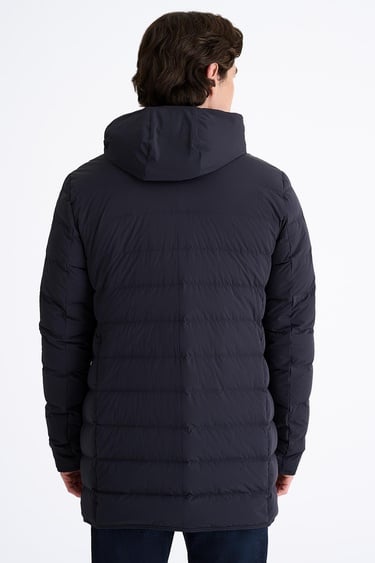  Erkek Lacivert Kapüşonlu Şişme Kaban