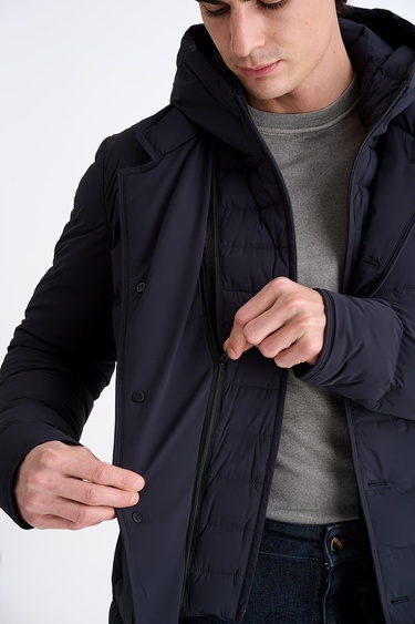  Erkek Lacivert Kapüşonlu Şişme Kaban