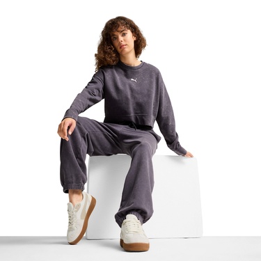  Puma Dare To Relaxed Washed Crew Kadın Gri Sweatshirt