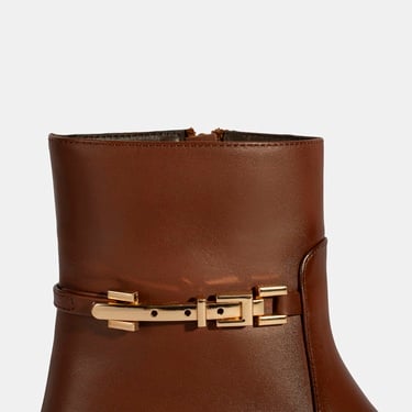  Kadın Taba Metal Aksesuarlı Deri Bot