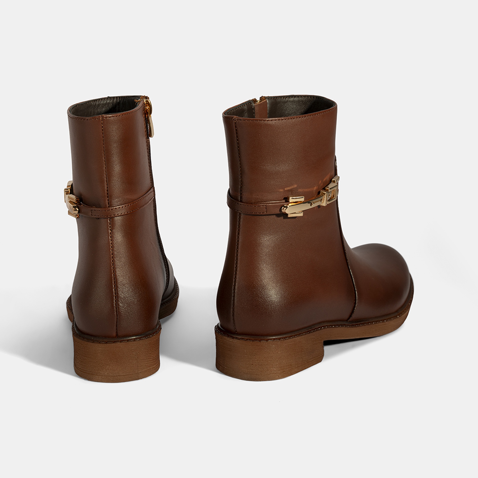 Kadın Taba Metal Aksesuarlı Deri Bot