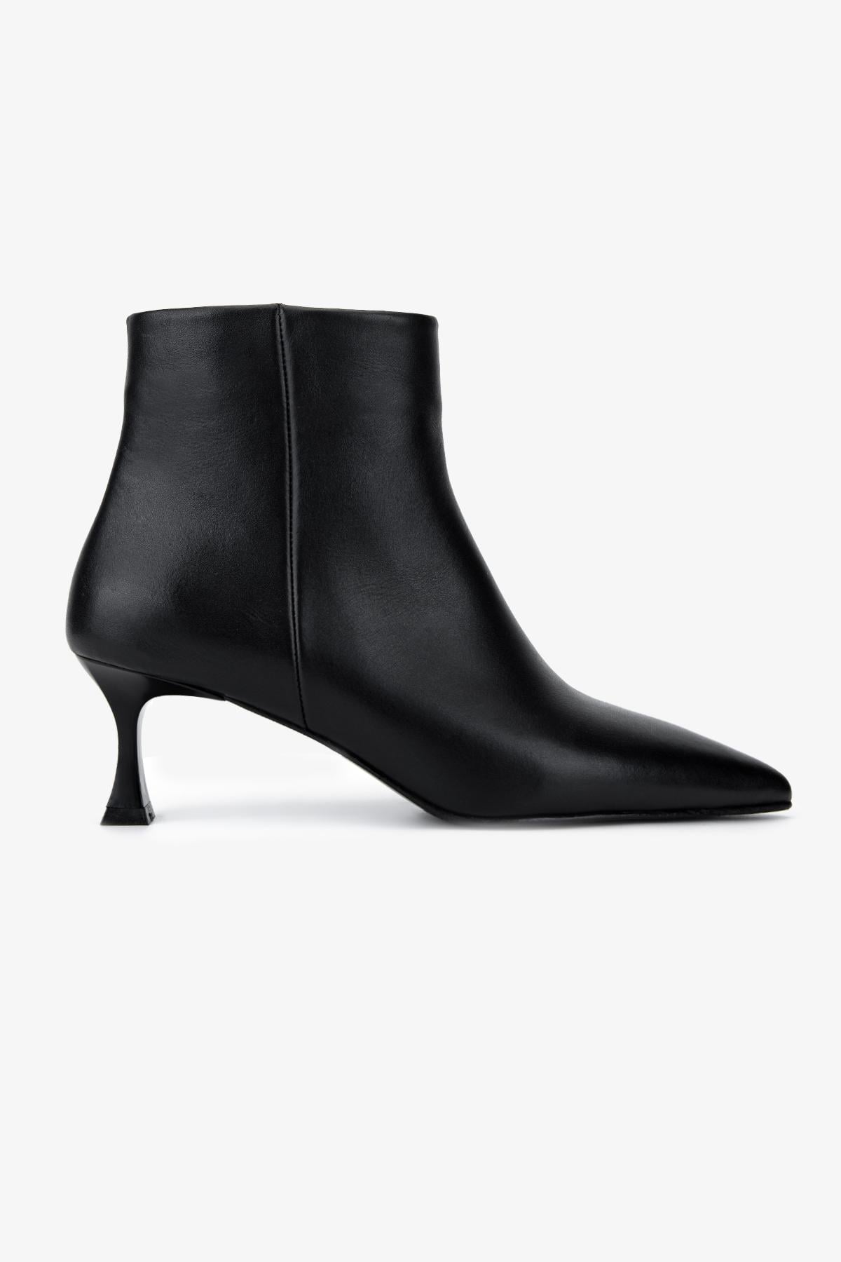  Valmenti Kadın Hakiki Deri Siyah Deri Topuklu Bot