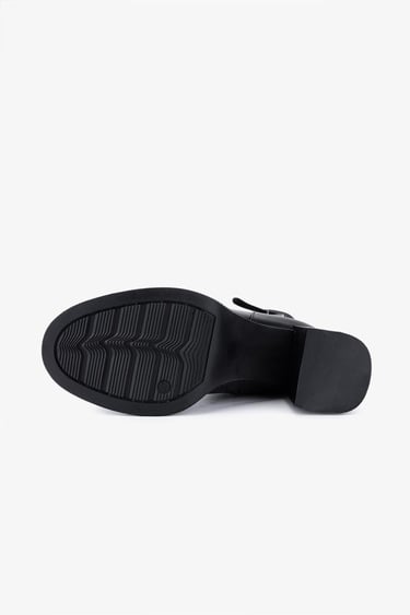  Valmenti Kadın Hakiki Deri Siyah Topuklu Çizme