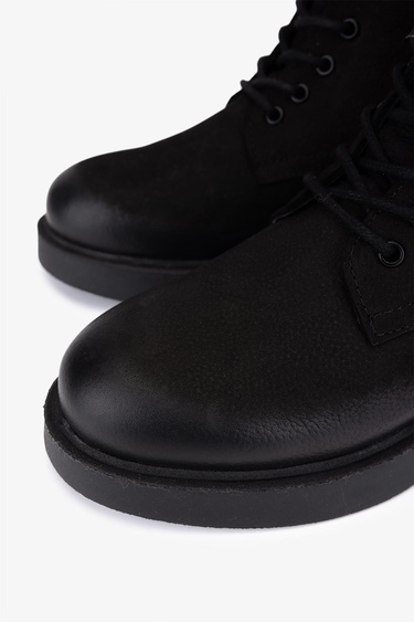  Valmenti Kadın Hakiki Deri Siyah Nubuk Düz Bot