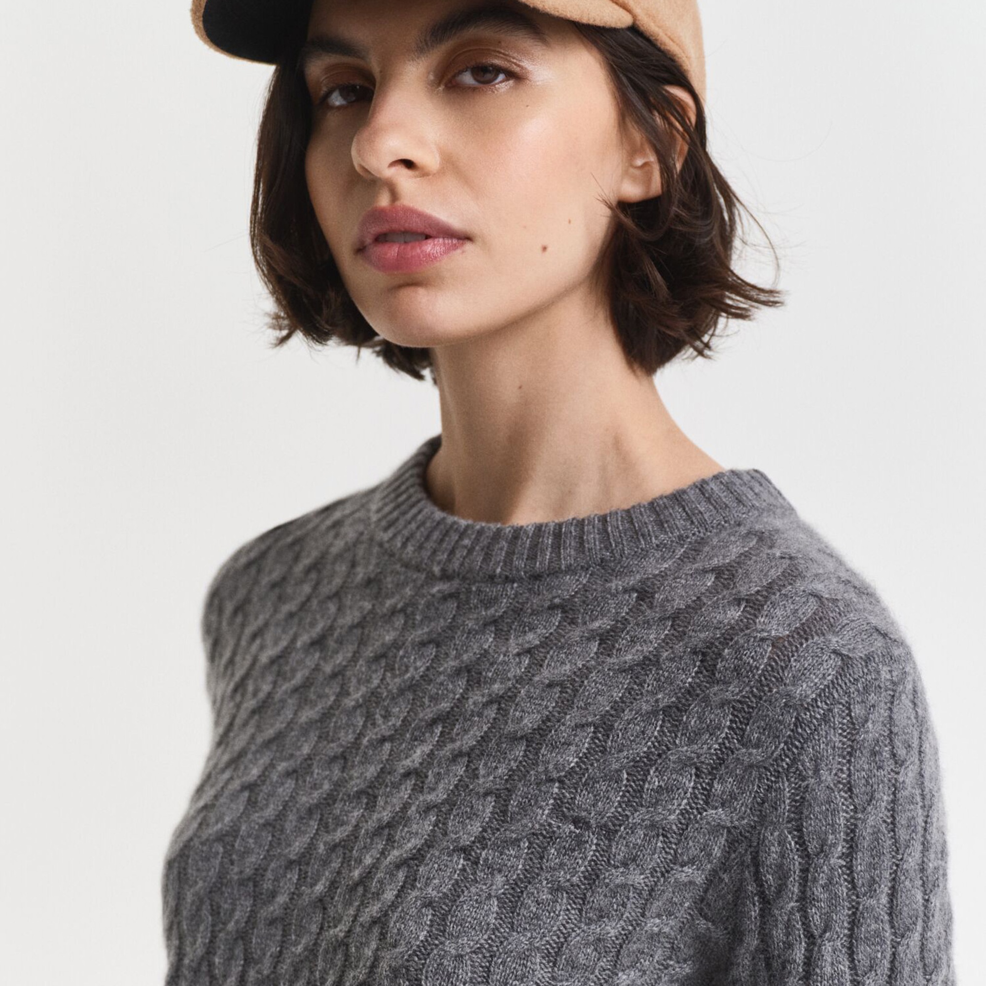 GANT Kadın Gri Regular Fit Triko