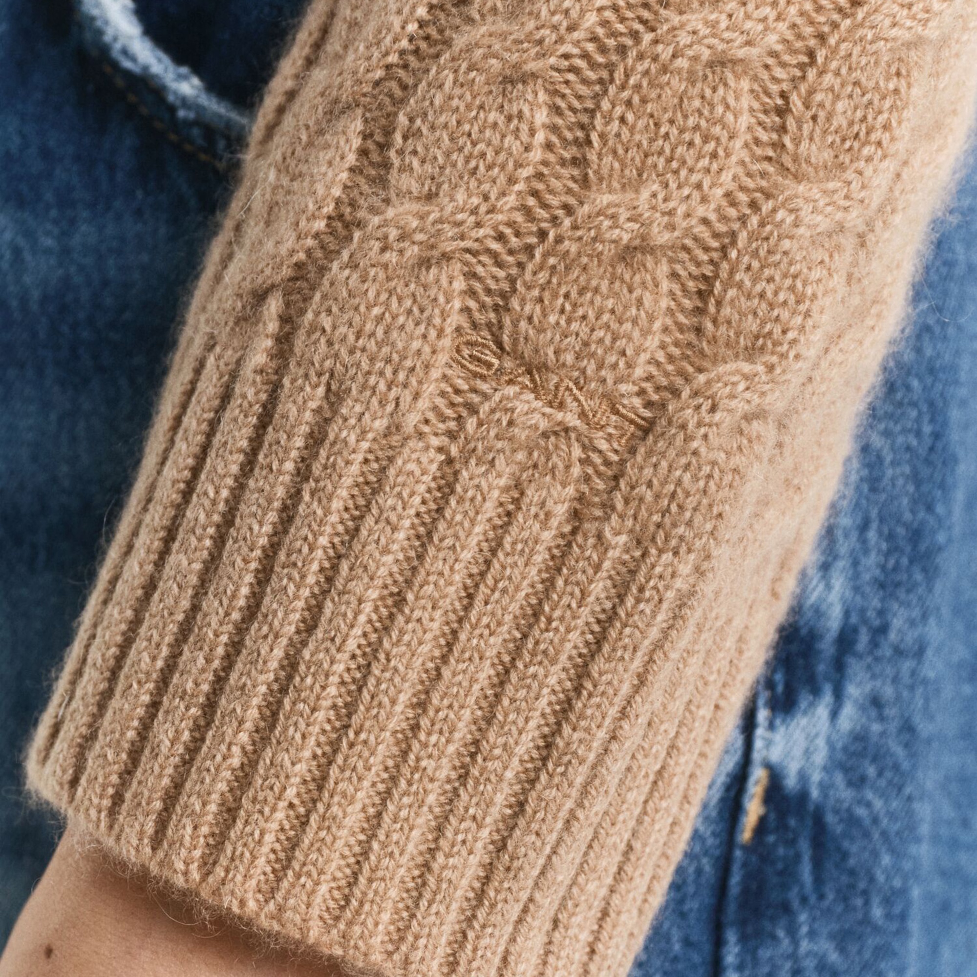 GANT Kadın Kahverengi Regular Fit Triko