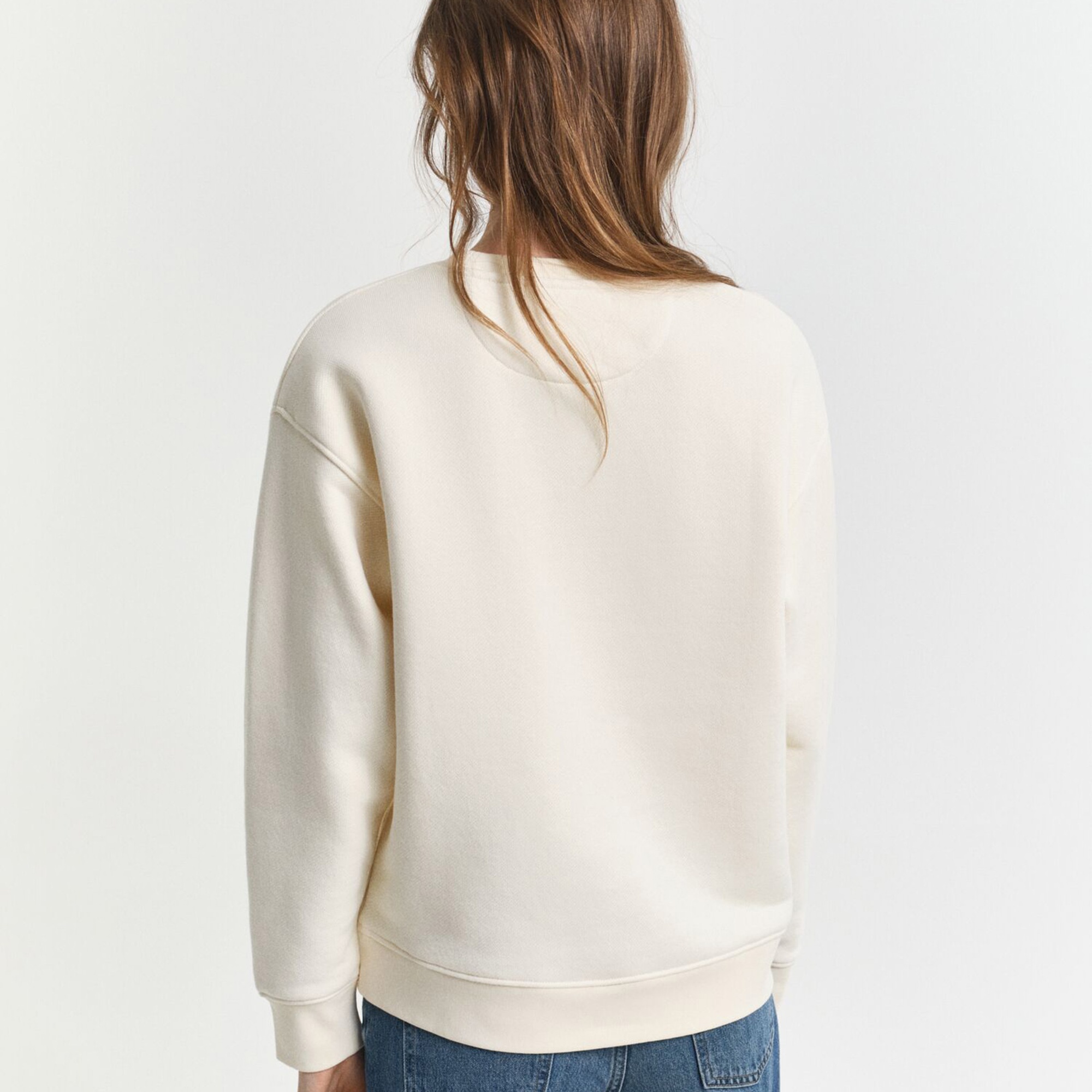 GANT Kadın Krem Relaxed Fit Bisiklet Yaka Sweatshirt