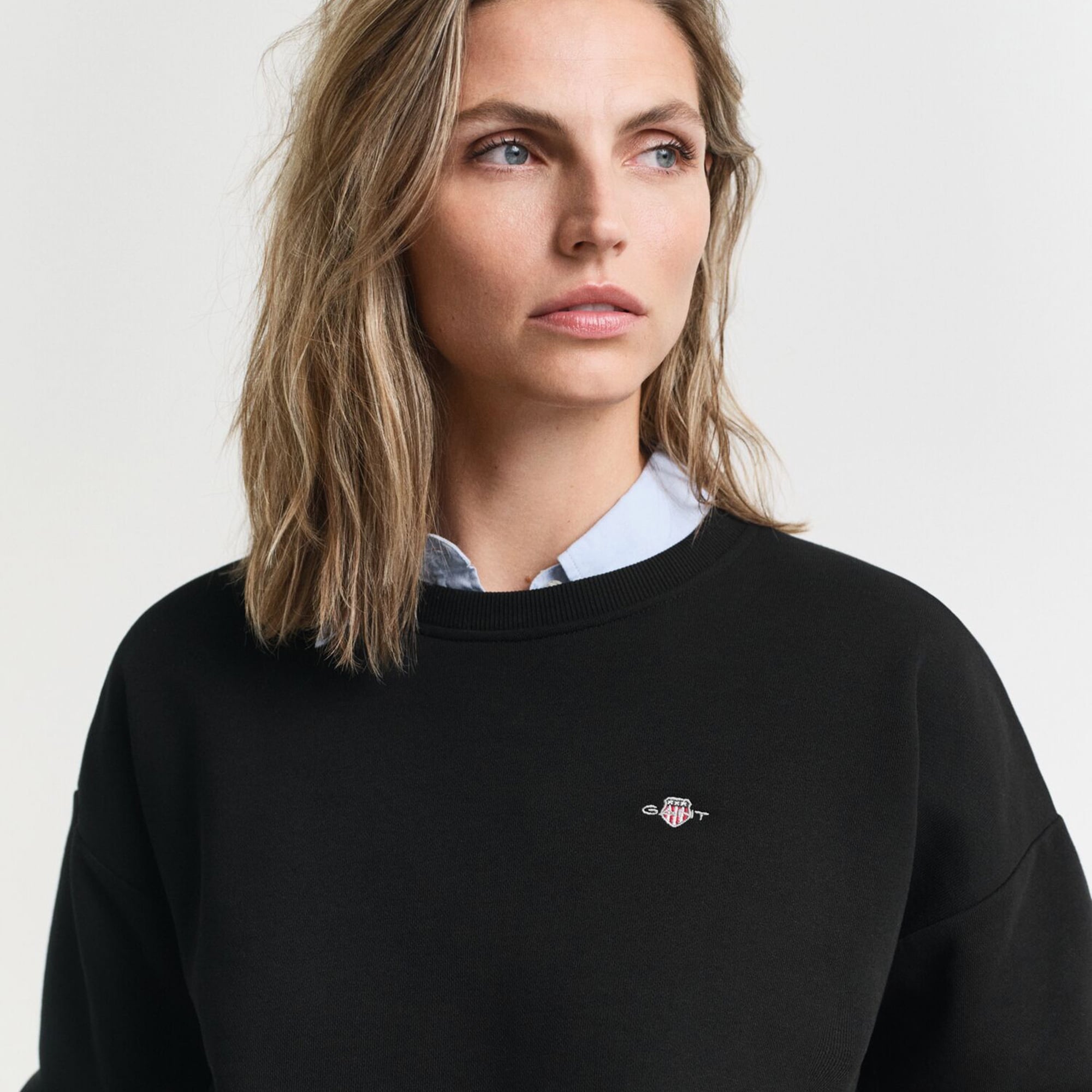 GANT Kadın Siyah Relaxed Fit Bisiklet Yaka Sweatshirt