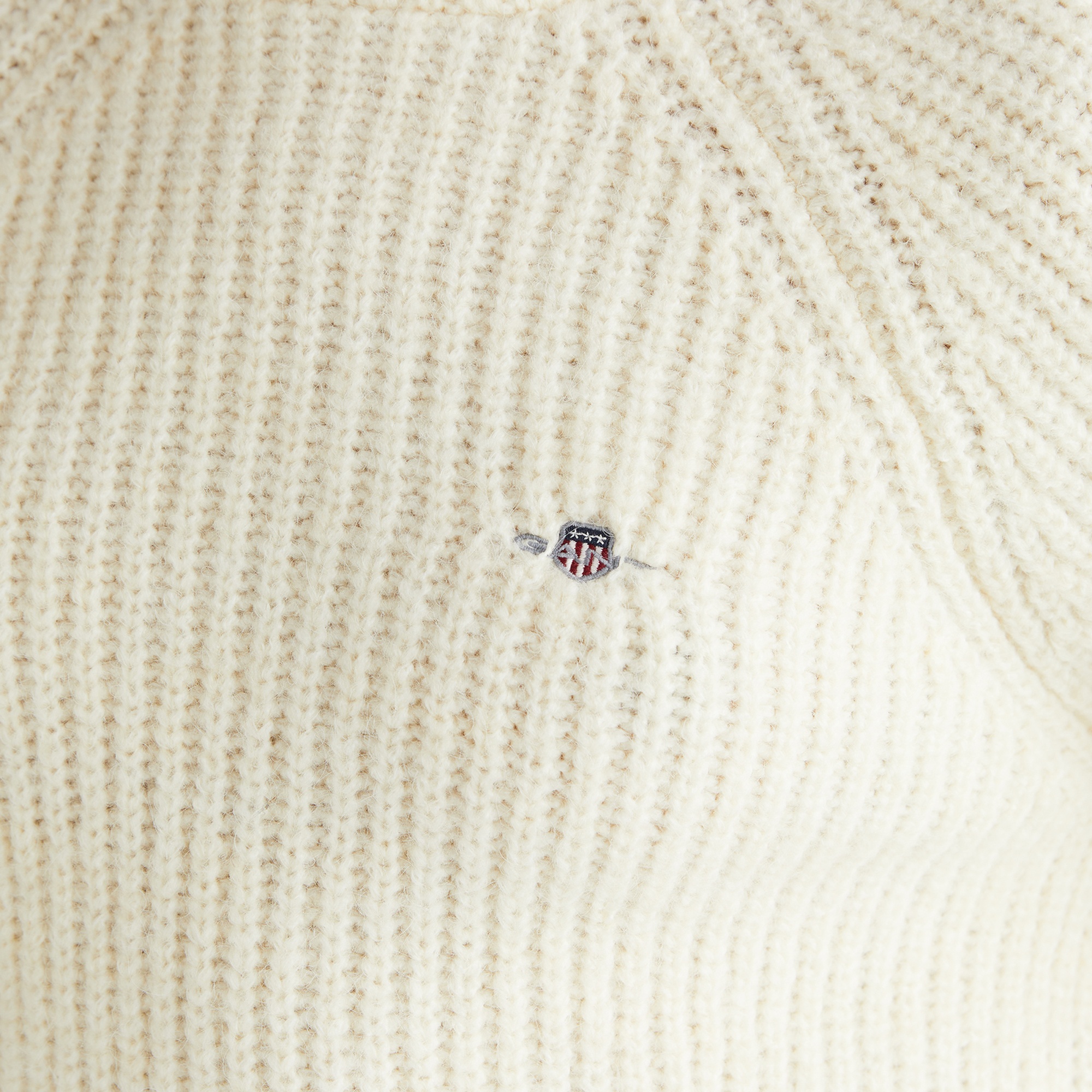 GANT Kadın Krem Cropped Fit Bisiklet Yaka Triko