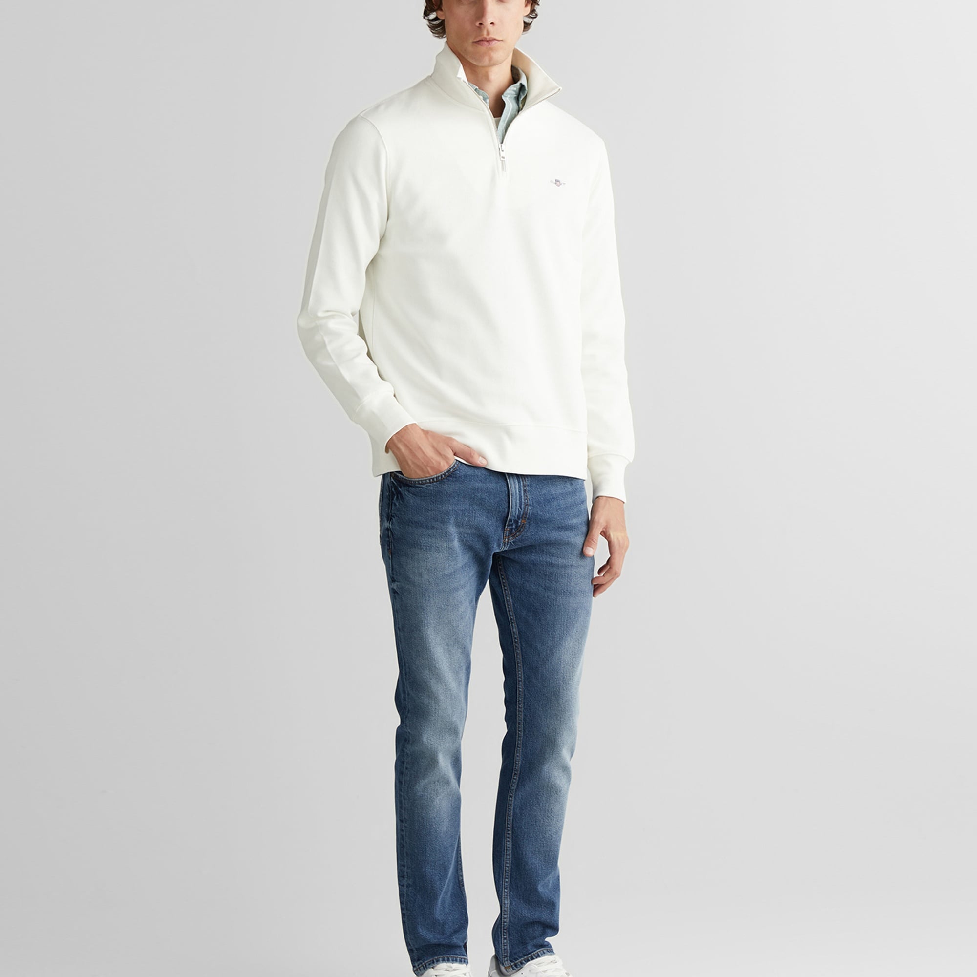 GANT Erkek Beyaz Regular Fit Yarım Fermuarlı Sweatshirt