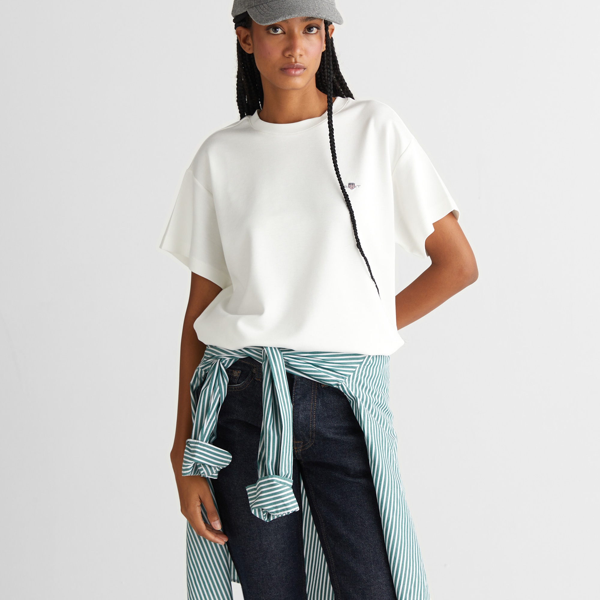 GANT Kadın Beyaz Regular Fit Bisiklet Yaka T-Shirt