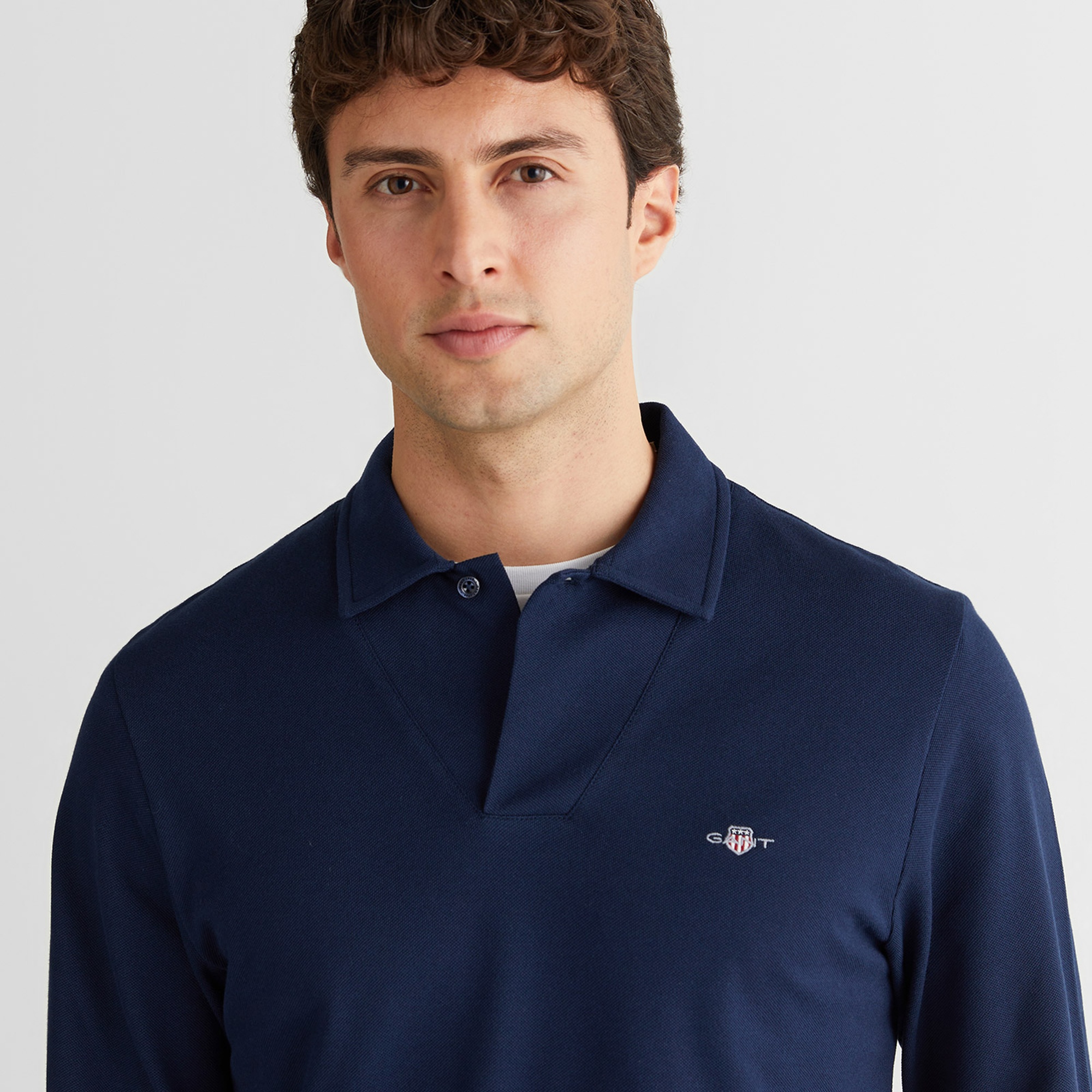 GANT Erkek Lacivert Slim Fit V Yaka Polo