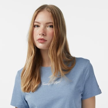  Tommy Hilfiger Classic Script Regular Kadın Mavi T-Shirt