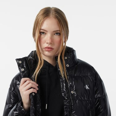  Calvin Klein Shine Crop Puffer Kadın Siyah Ceket