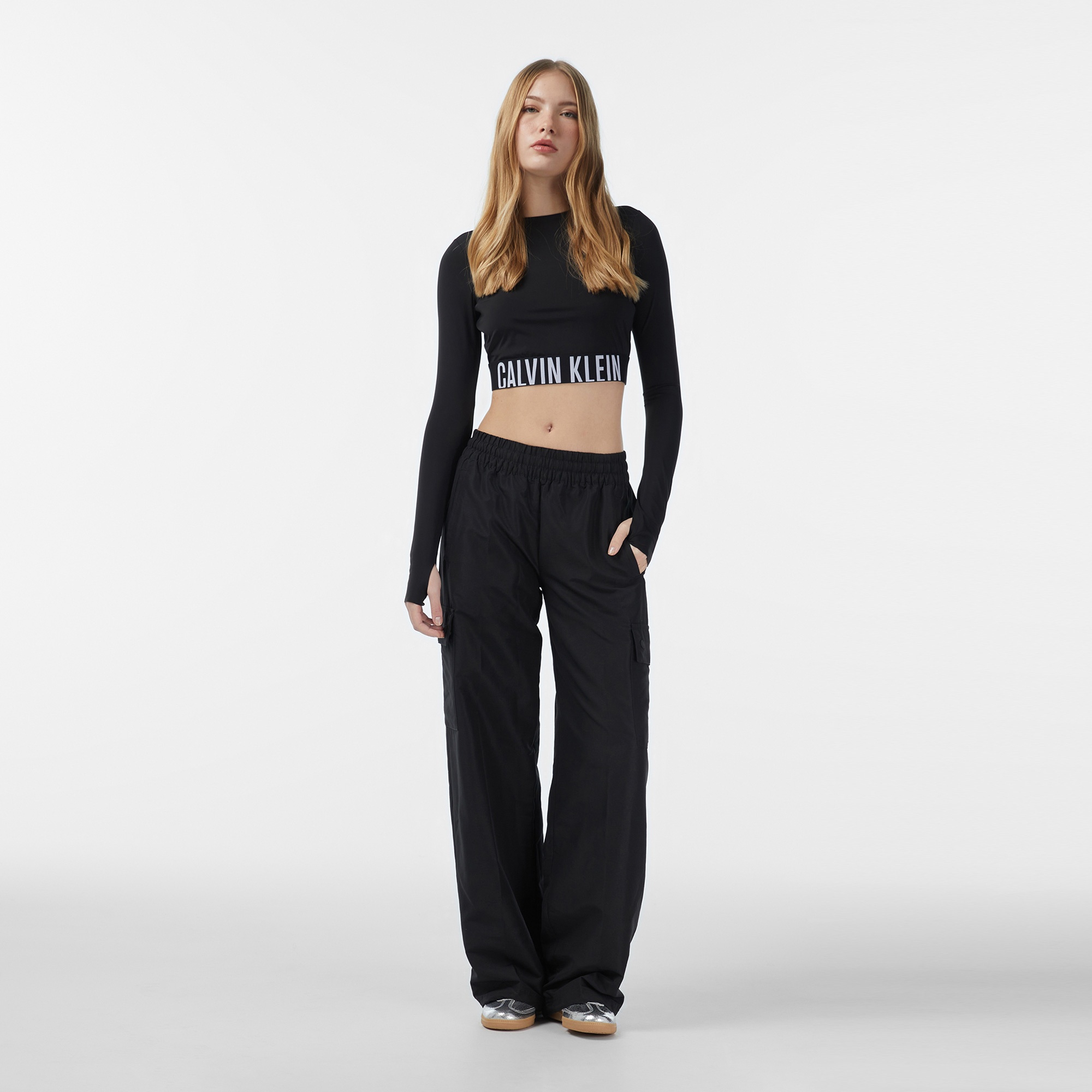 Calvin Klein Intense Power Mock Neck Kadın Siyah Gömlek