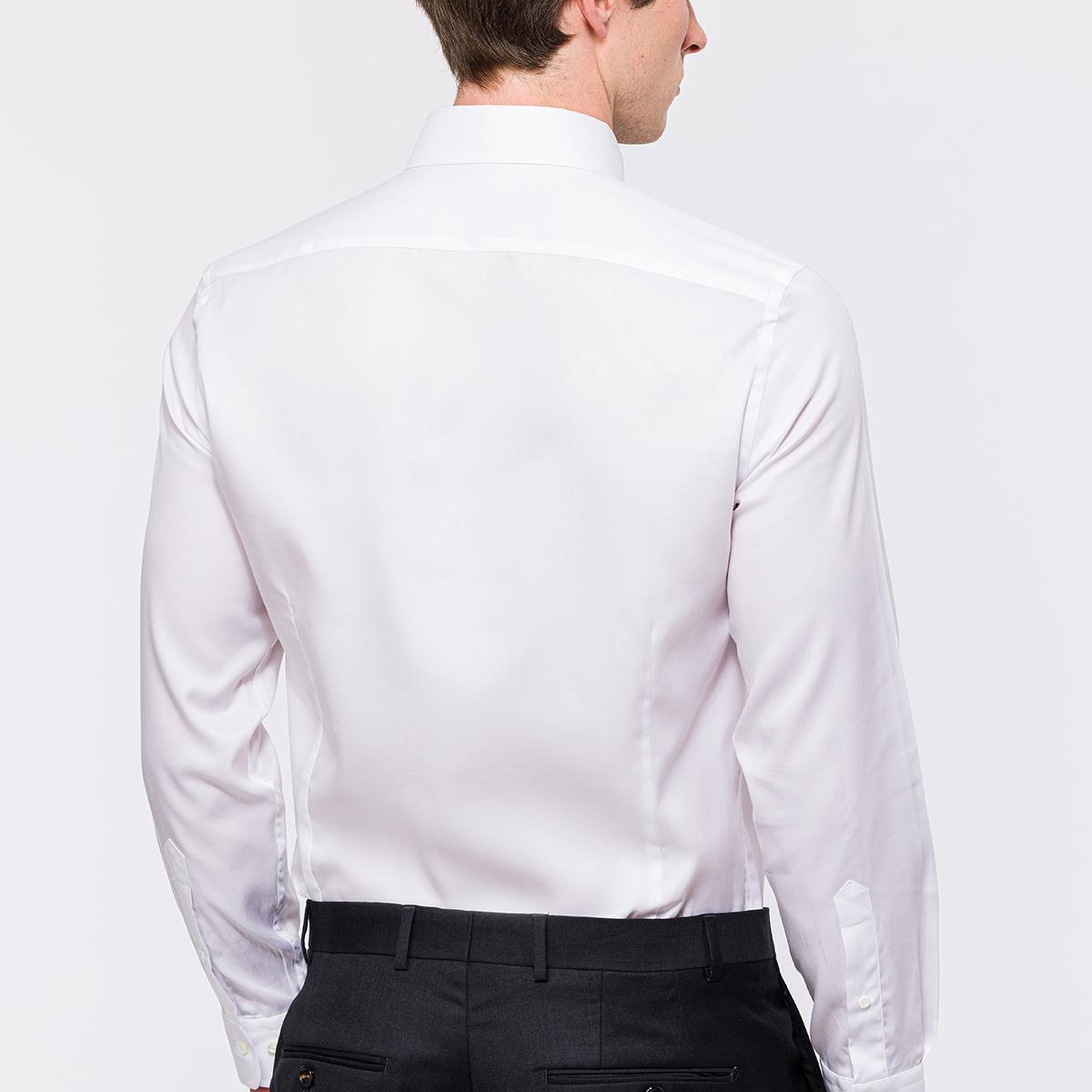 Erkek Beyaz Oliver Fit Düğmeli Yaka Klasik Gömlek