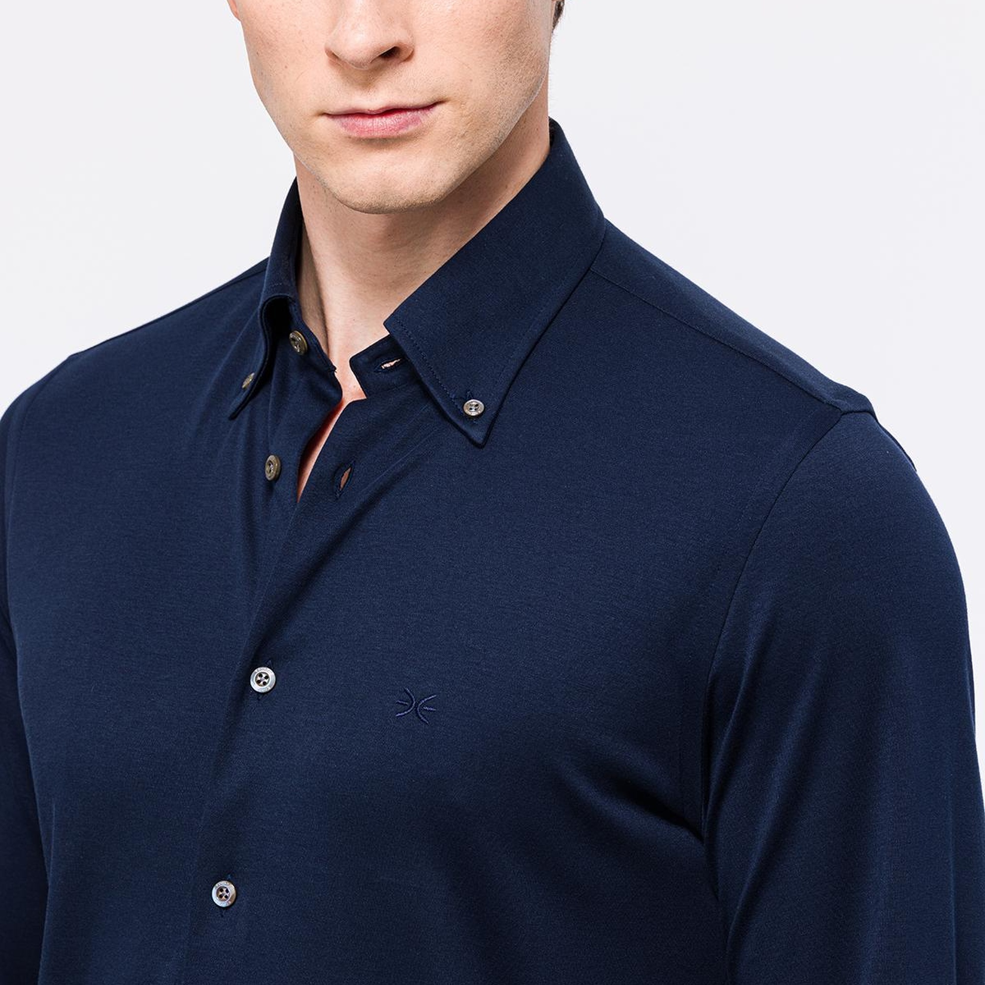 Erkek Lacivert Cooper Fit Düğmeli Yaka İnterlock Gömlek