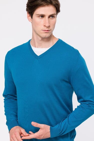  Erkek Petrol Organik Pamuklu V Yaka Kazak