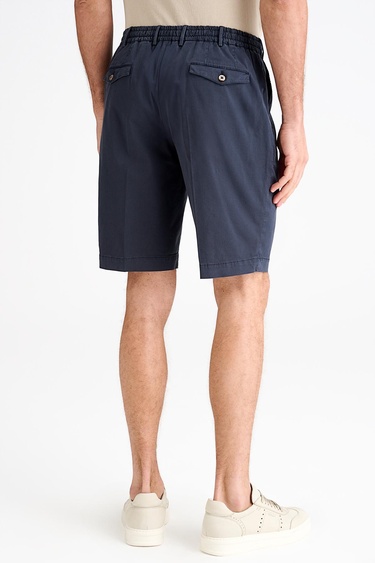  Erkek Koyu Lacivert Büzgülü Elastik Bel Bantlı Pilili Bermuda Şort