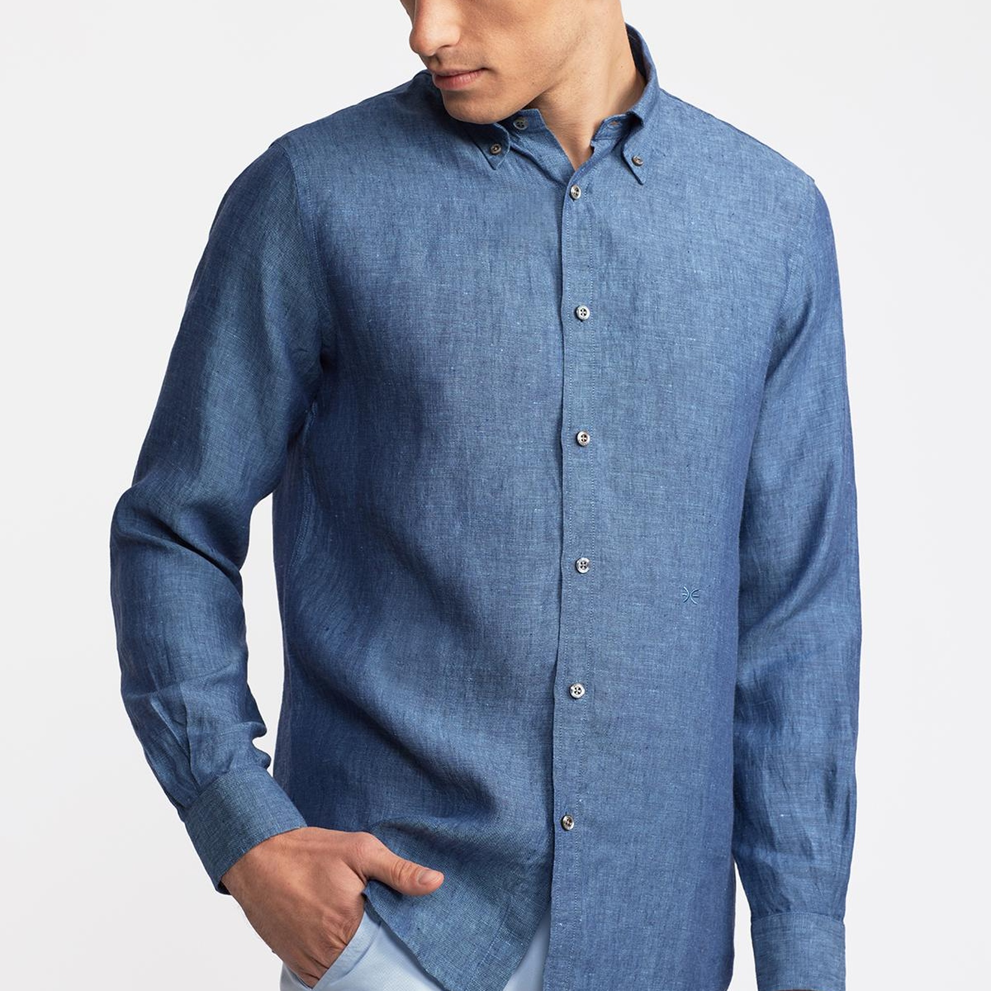 Erkek İndigo Düğmeli Yaka Cooper Fit İrlanda Keten Gömlek
