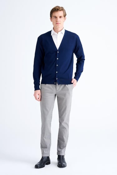  Erkek Lacivert Düğmeli Yün Hırka