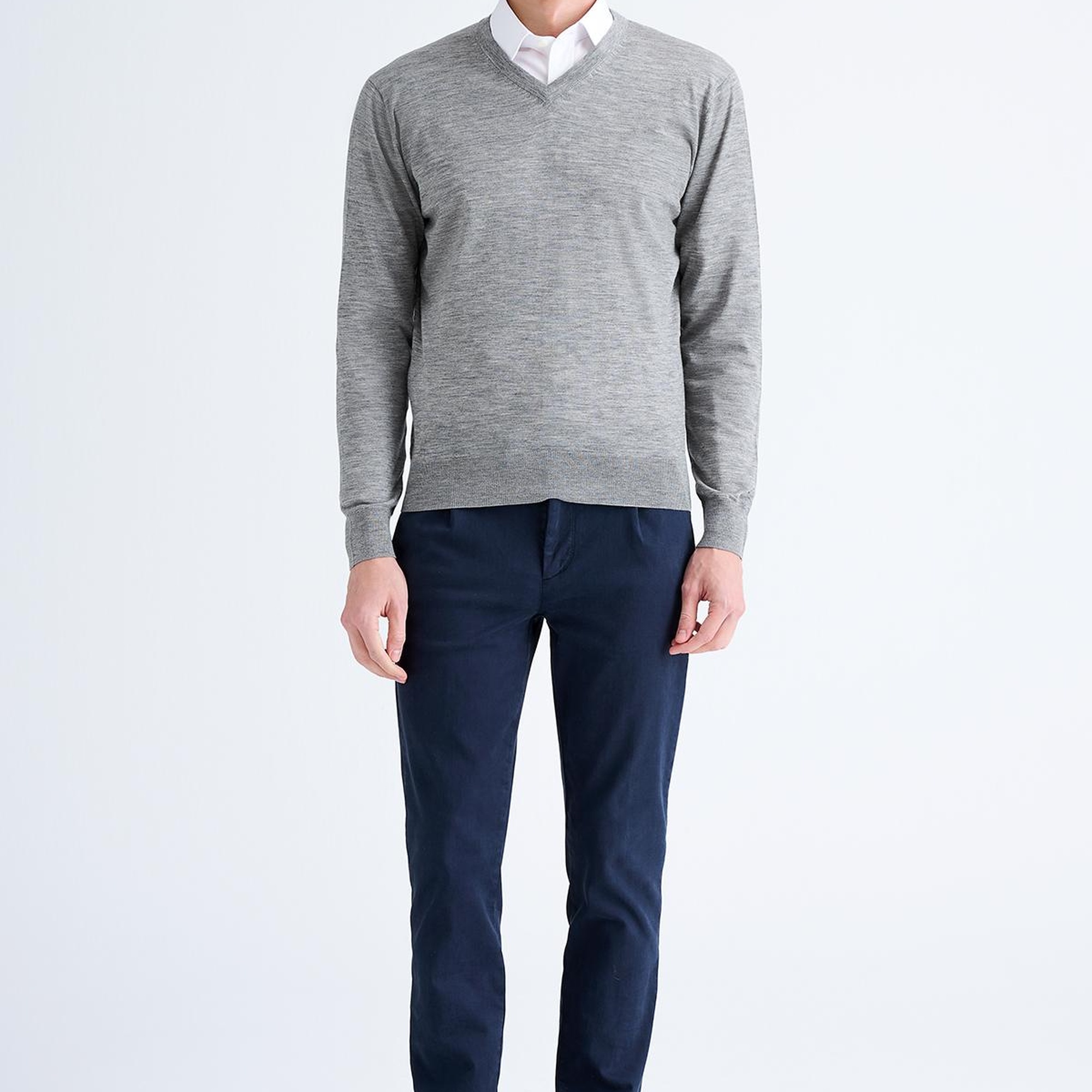 Erkek Gri V Yaka Yün Kazak