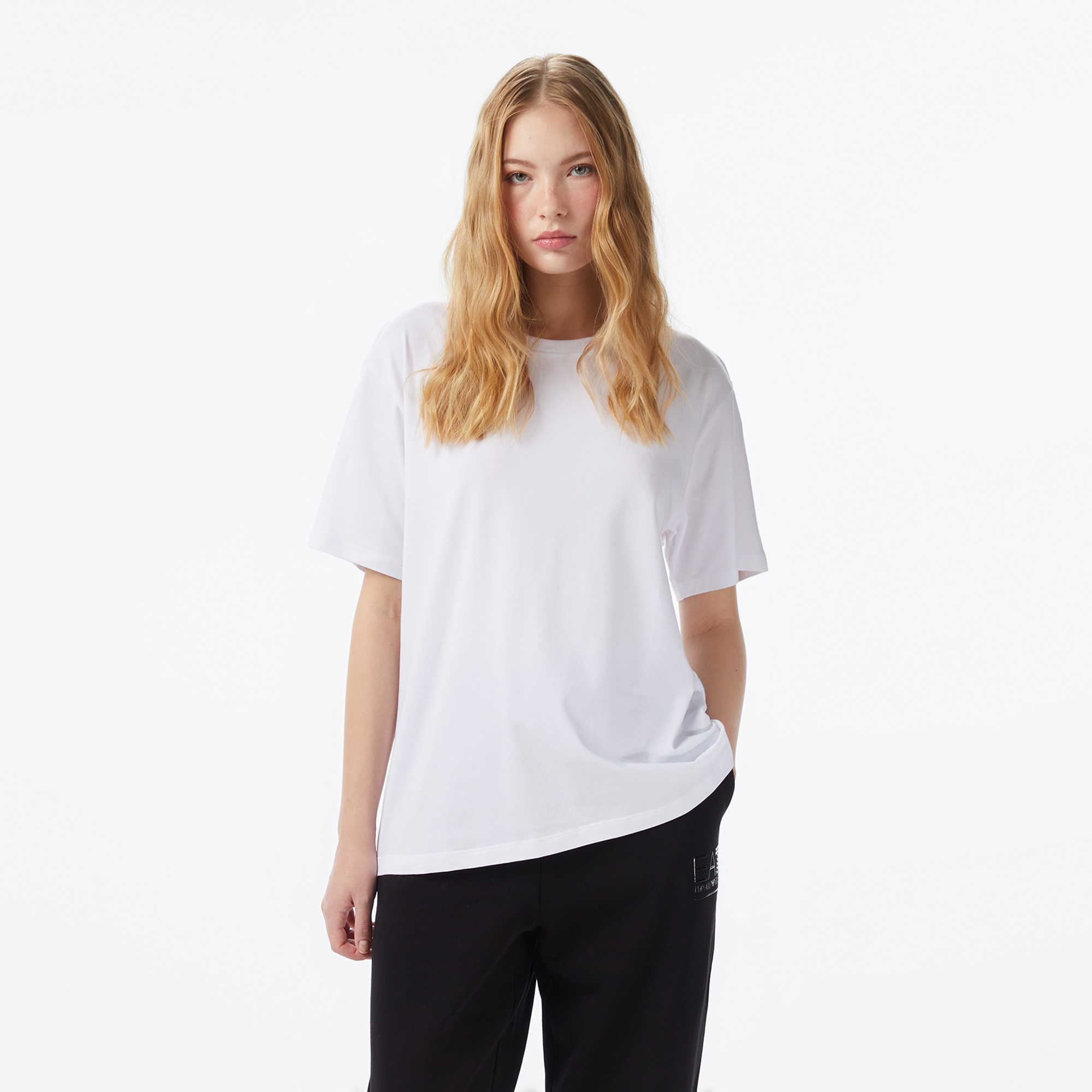 Emporio Armani Train Core Kadın Beyaz T-Shirt