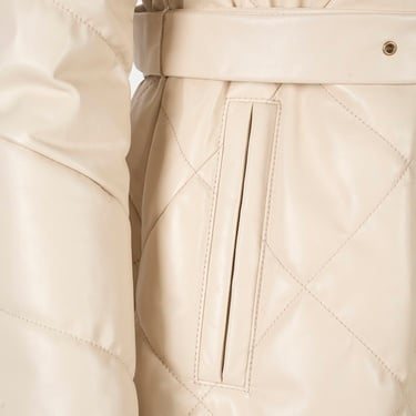  Kadın Krem Hakim Yakalı Kapüşonlu Deri Mont