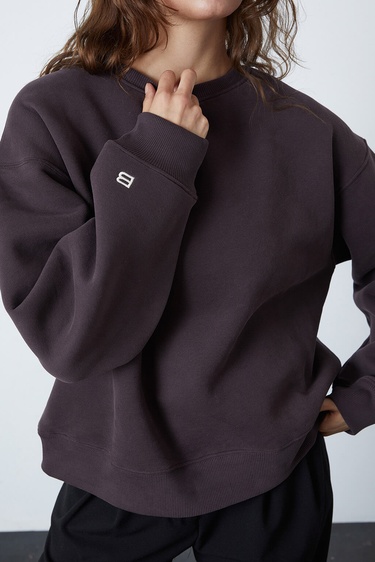  Basic Sweatshirt