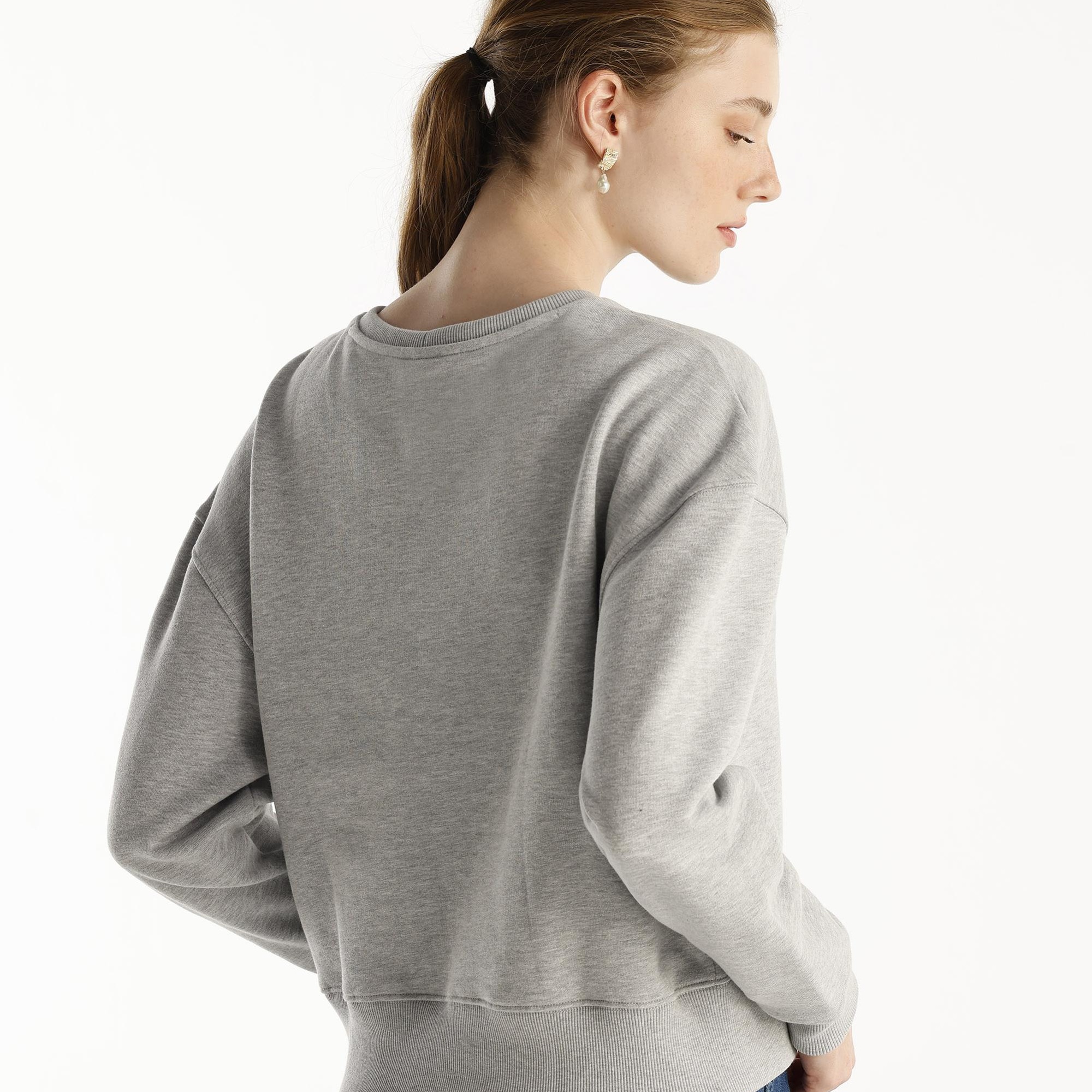 YARGICI Pens Detaylı Uzun Kollu Bisiklet Yaka Sweatshirt