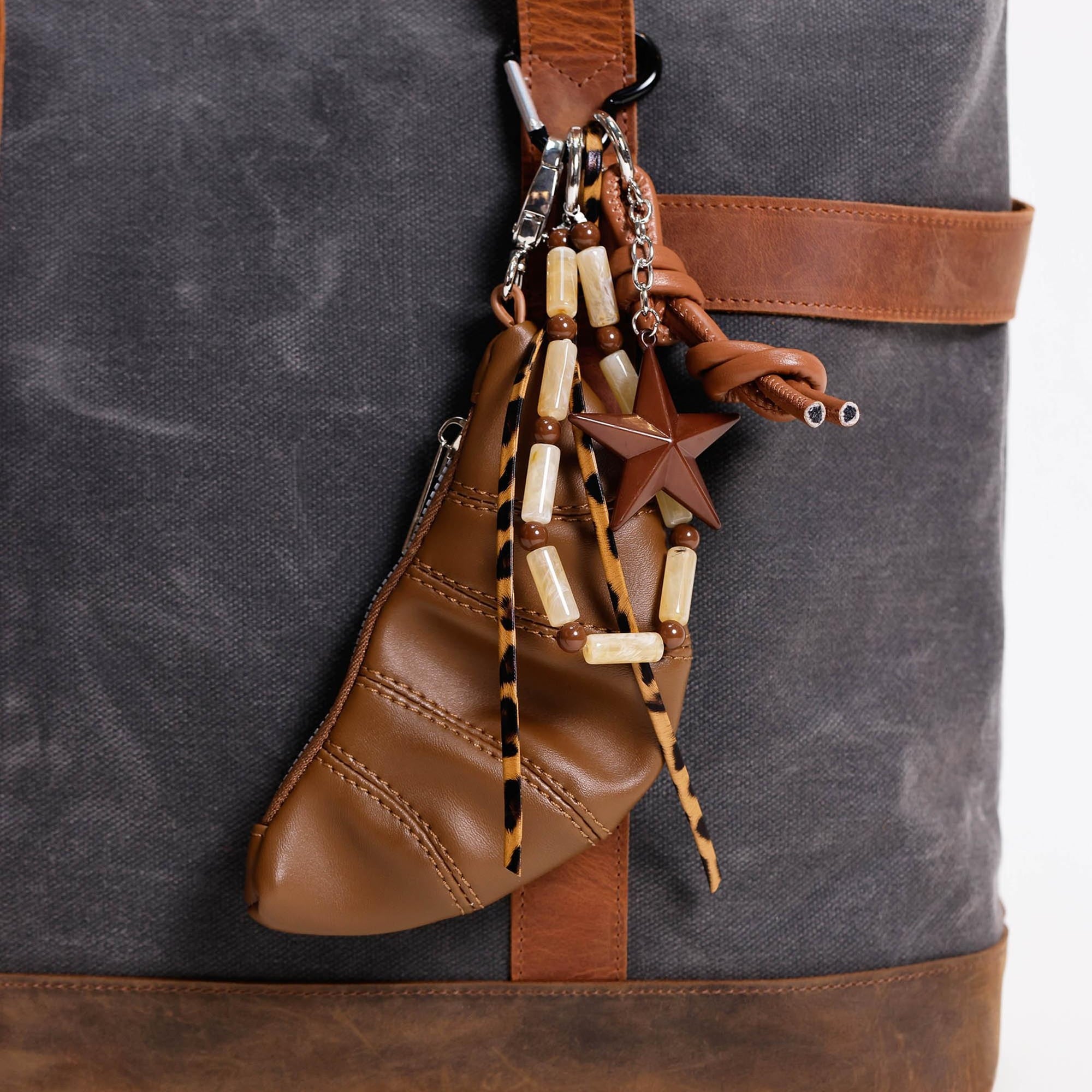 YARGICI Deri Garnili Kumaş Omuz Çantası