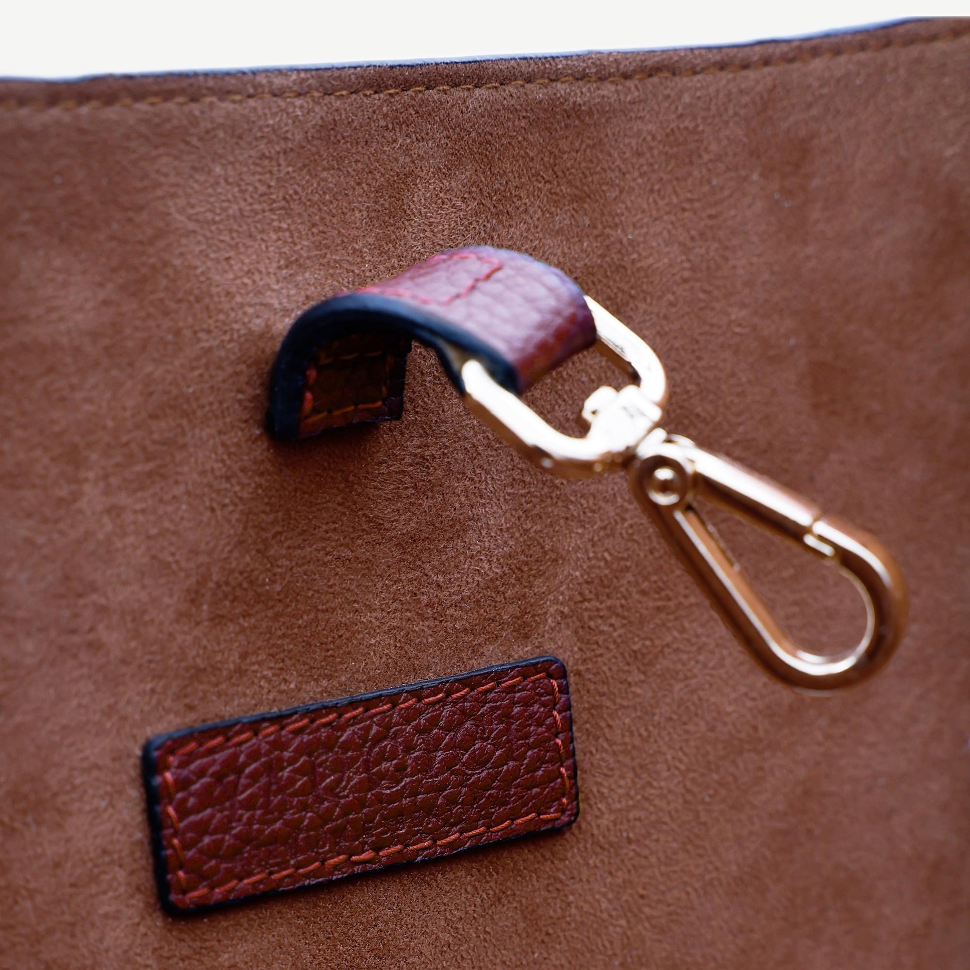 YARGICI Alcantara Astarlı Deri Omuz Çantası