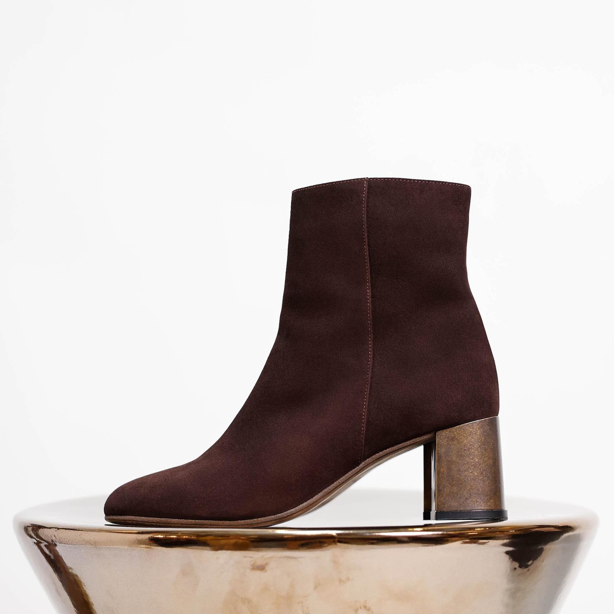 YARGICI Metal Ökçeli Deri Topuklu Bot