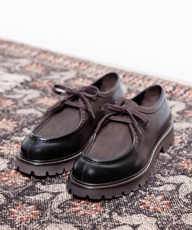  YARGICI Kalın Tabanlı Deri Düz Ayakkabı